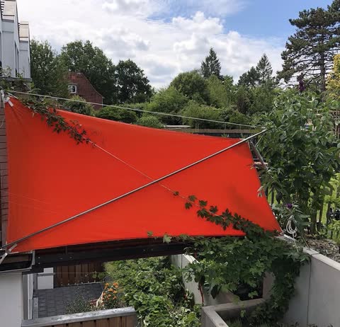 Sonnenschutz nach Maß von der Dekker Segelmacherei Hamburg, Bild 3 von 21
